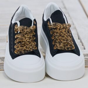Sneaker mit Leo-Schnürung, schwarz-weiß