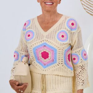 Pulli in Häkeloptik mit Mandala-Muster, creme-blau-flieder