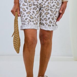 Shorts im Leo-Design, weiß-leo