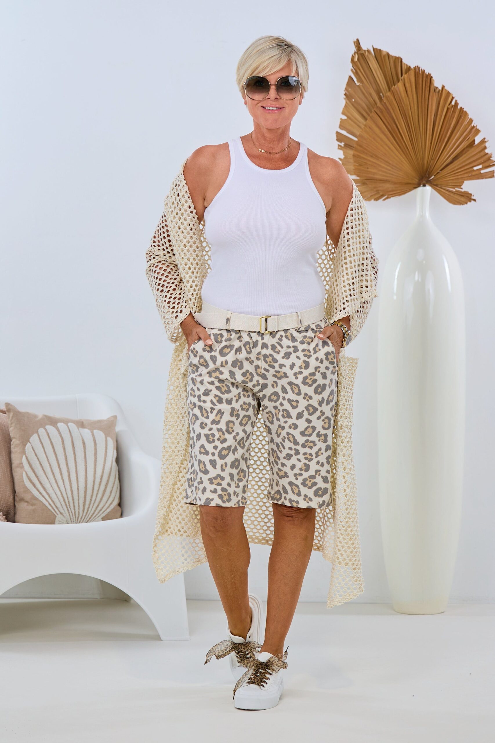 Shorts im Leo-Design, beige-leo – Bild 2