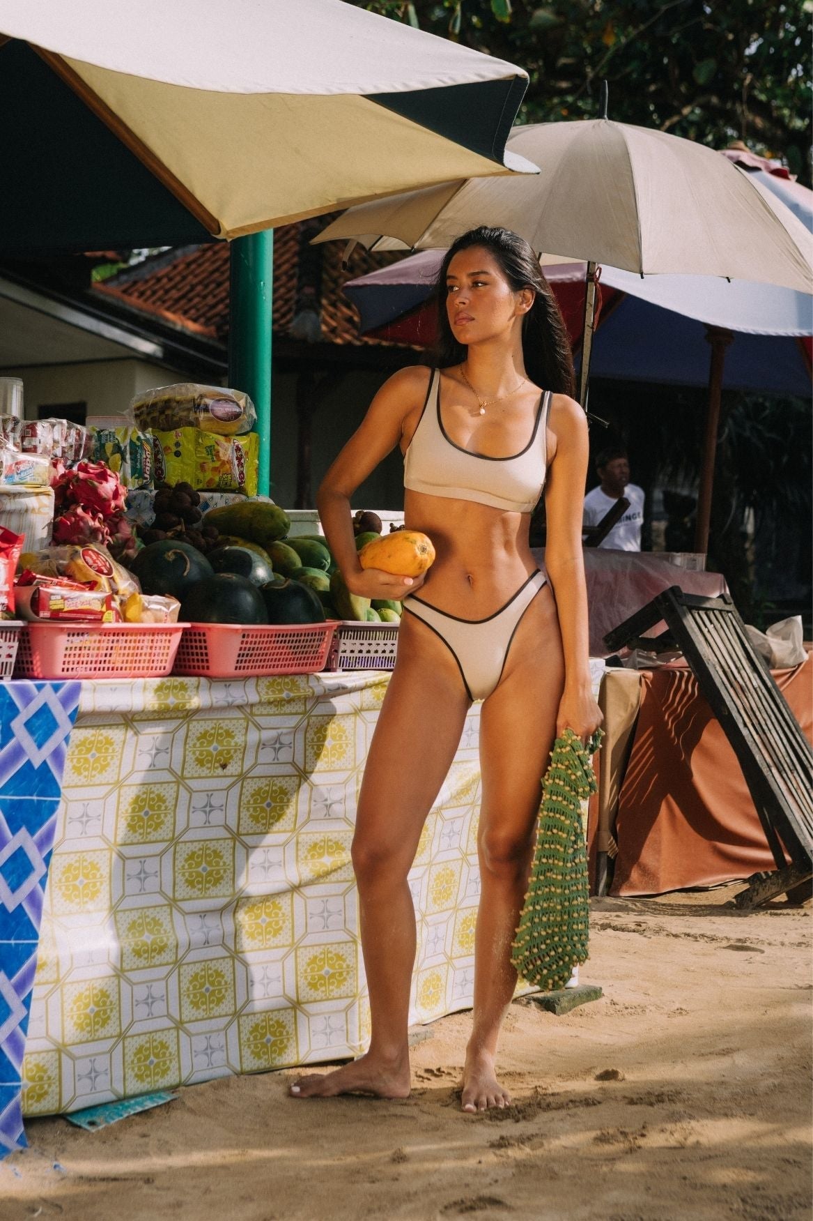 Bikini Hose Mina - Golden Sand & Schwarz – Bild 5