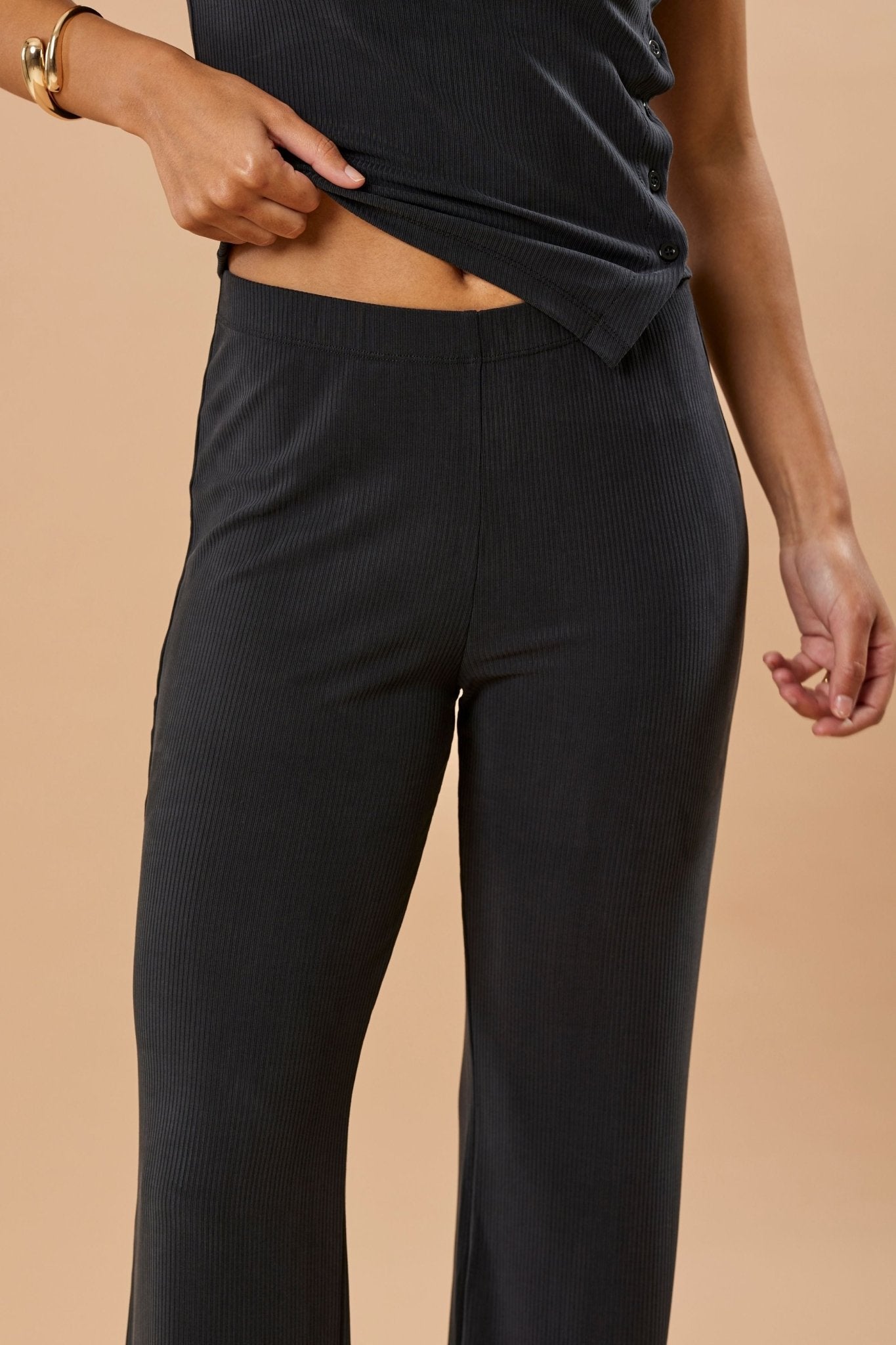 Straight Leg Pant Cupro - Faded Black Rib – Bild 6