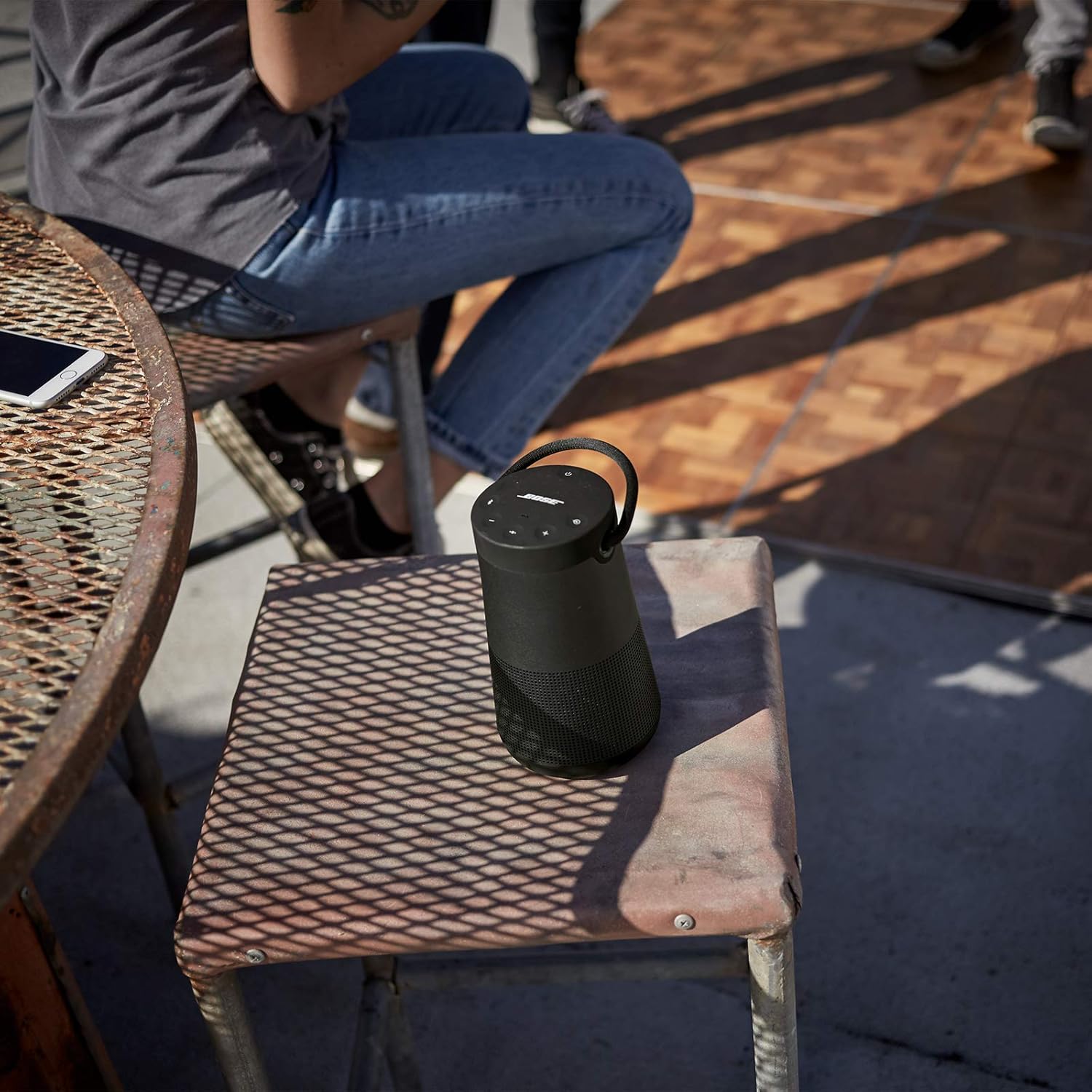 Bose SoundLink Revolve+ (Serie II) Bluetooth Speaker – Tragbarer, wasserabweisender kabelloser Lautsprecher mit Langer Akkulaufzeit, Schwarz – Bild 7