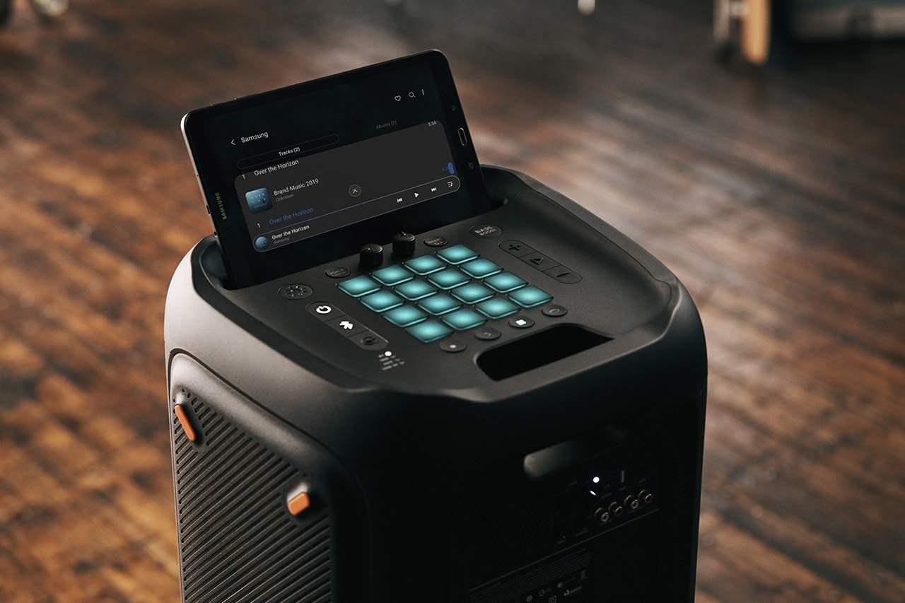 JBL PartyBox 710 - Schwarz – Trag - und rollbarer Bluetooth Party-Lautsprecher mit Lichteffekten – Spritzwassergeschützte, mobile Musikbox – Bild 26