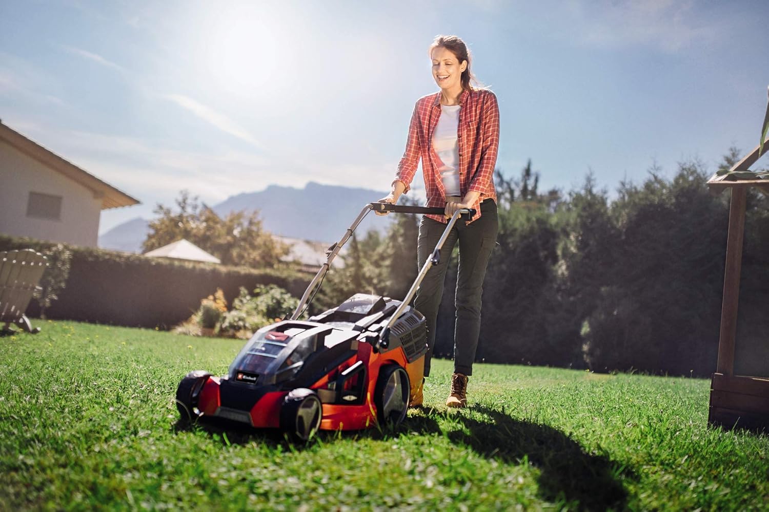 Einhell Akku-Rasenmäher GE-CM 43 Li M Kit Power X-Change (36V, 43 cm Schnittbreite, bis 600 m², Brushless, Mulch-Kit, 63L Fangkorb, 25-75 mm Schnitthöhe, inkl. 2x 4,0Ah + 2x Ladegerät) – Bild 15