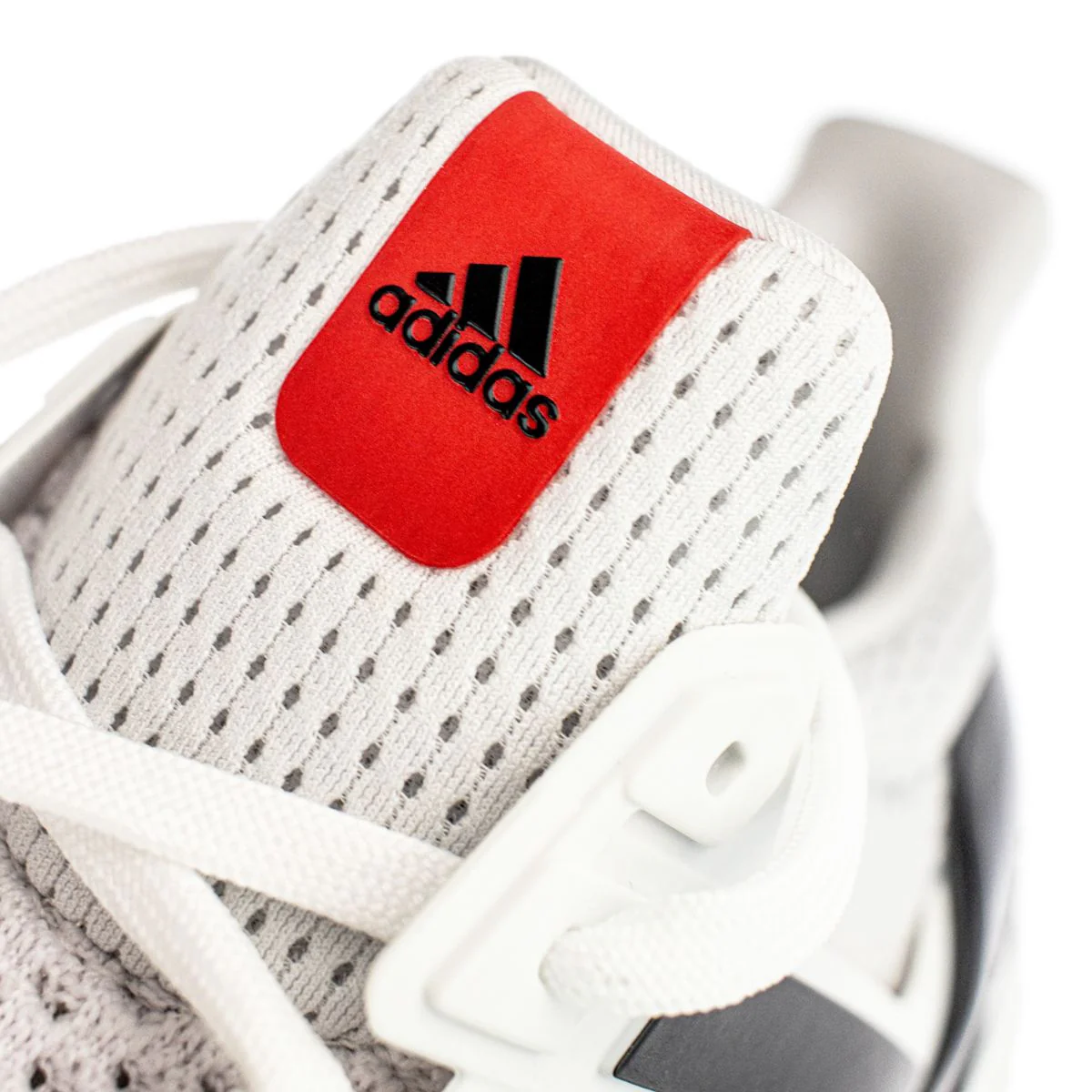 Drei Streifen Ultraboost 1.0 ID5879 - weiss-schwarz-rot – Bild 4