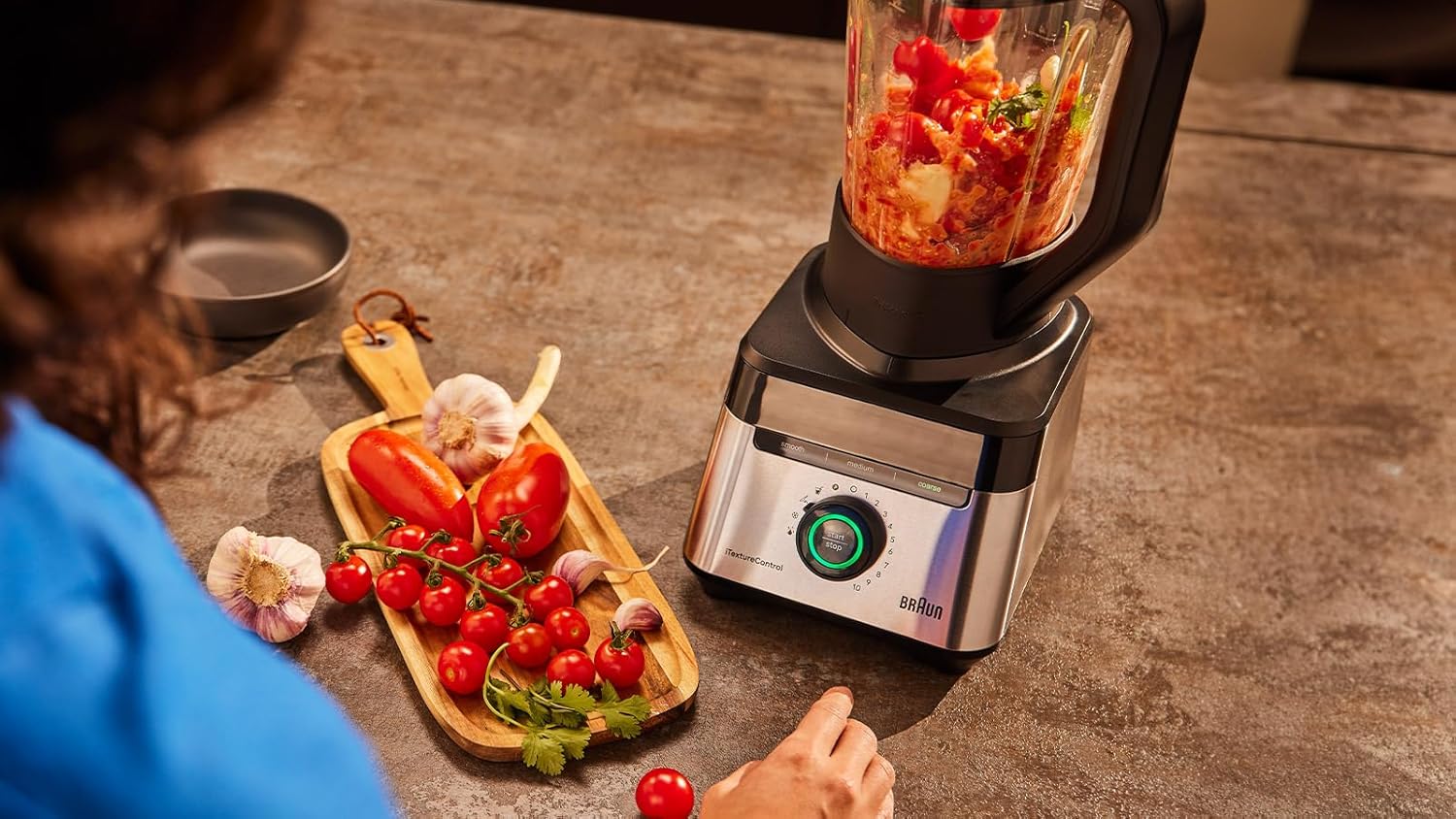 Braun PowerBlend 9 JB9040 Hochleistungsmixer – Mixer mit Tritan-Krug, 18 Mixprogramme, 10 Geschwindigkeiten + Pulsfunktion, Heißsuppenfunktion, Reinigungsprogramm, Ausguss, 1600 W, Schwarz – Bild 6