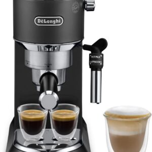 De'Longhi Dedica Style EC 685.M – Espresso Siebtrgermaschine, Espressomaschine mit professionellem Milchaufschumer, nur 15 cm breit, für Kaffeepulver oder ESE Pads, 1 l Wassertank, silber