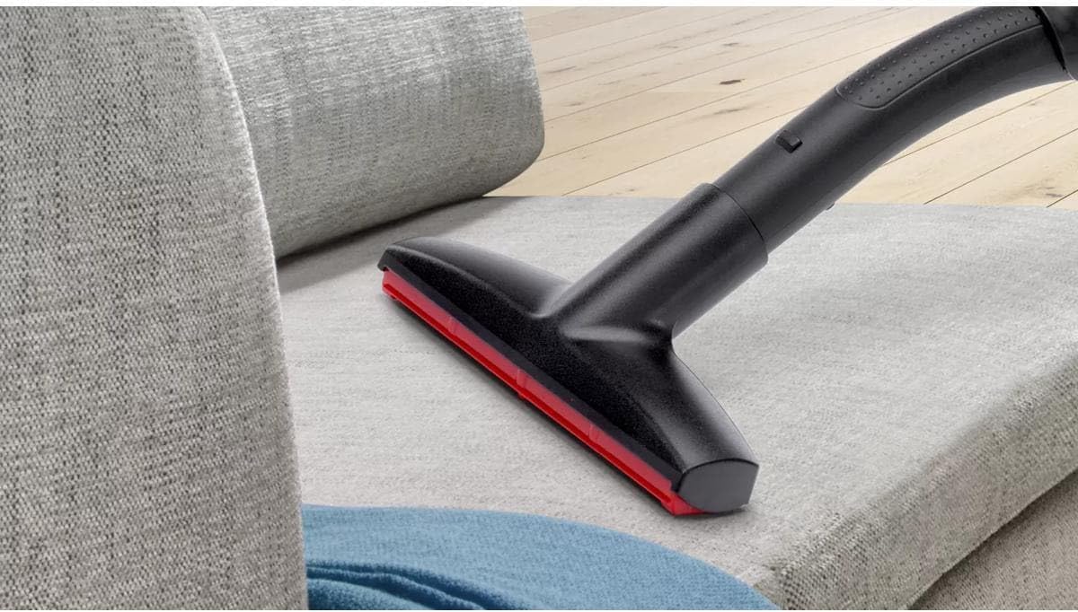 Bosch Staubsauger beutellos Serie 6 BGC41X36, Bodenstaubsauger, ideal für Allergiker, Hygiene-Filter, Bodendüse für Parkett, Teppich, Fliesen, Starke Saugleistung, leise, 700 W, blau – Bild 11