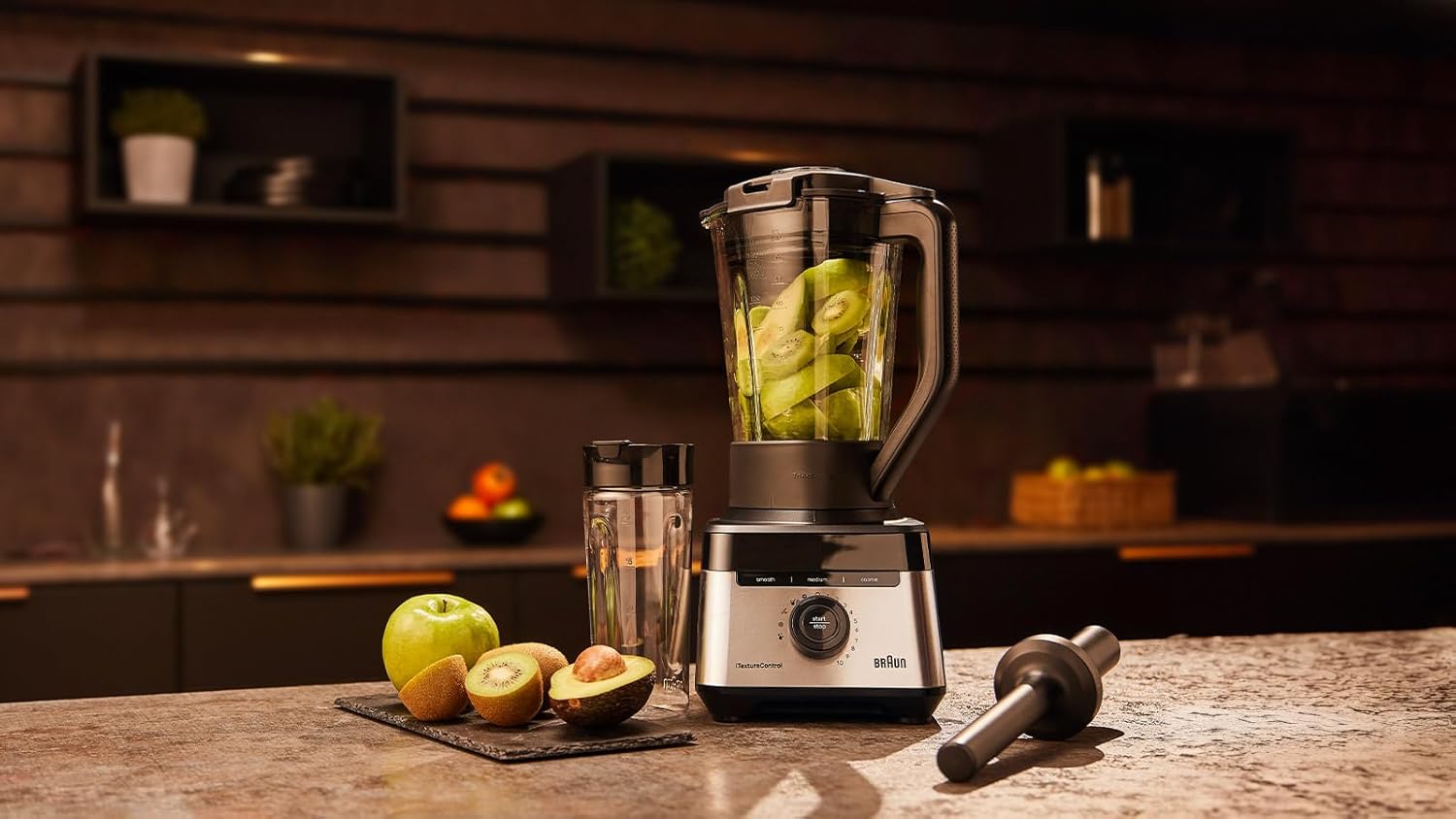 Braun PowerBlend 9 JB9040 Hochleistungsmixer – Mixer mit Tritan-Krug, 18 Mixprogramme, 10 Geschwindigkeiten + Pulsfunktion, Heißsuppenfunktion, Reinigungsprogramm, Ausguss, 1600 W, Schwarz – Bild 7