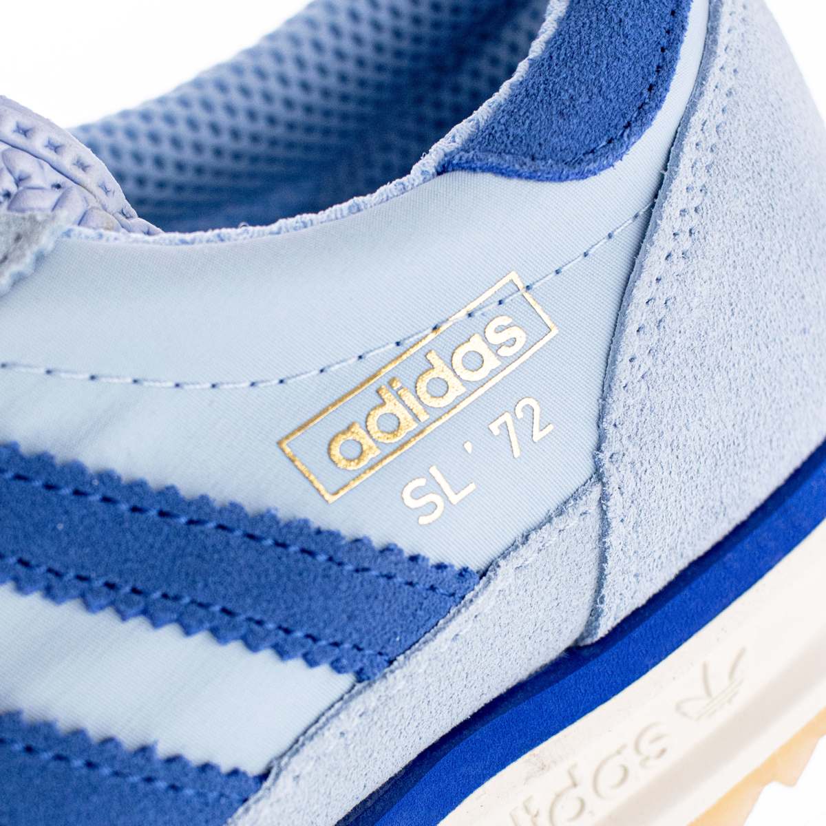 Drei Streifen SL 72 RS JH5099 - hellblau-blau-creme-gum – Bild 4