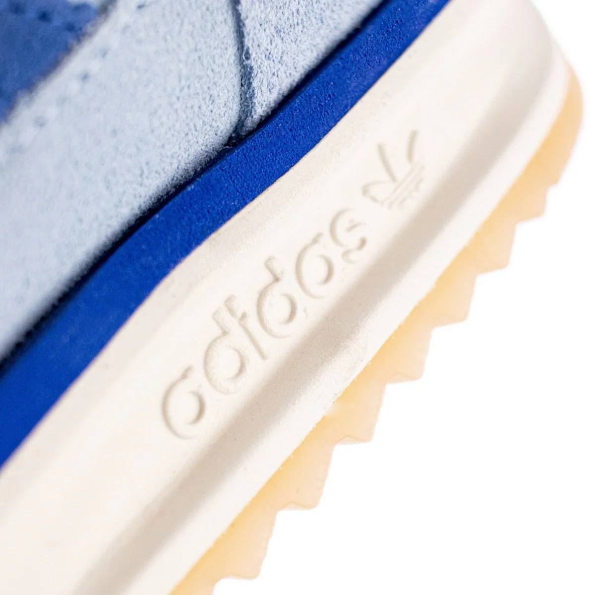 Drei Streifen SL 72 RS JH5099 - hellblau-blau-creme-gum – Bild 5