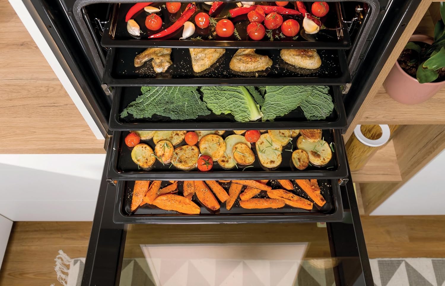 Gorenje Einbauherd-Set Heißluft Inox Set 4 mit Glaskeramik-Kochfeld / 77 Liter / ExtraSteam / GentleClose & Open / EcoClean / AirFry / PizzaMode / PerfectGrill / Teleskopauszüge / Inox-Look – Bild 16